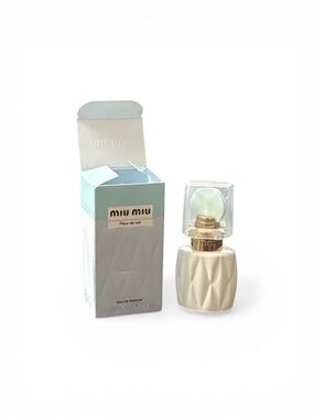 Miu Miu Fleur de Lait Dabber, 0.23 Oz / 7 ml NIB